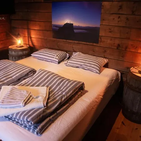 Lodge Mountain